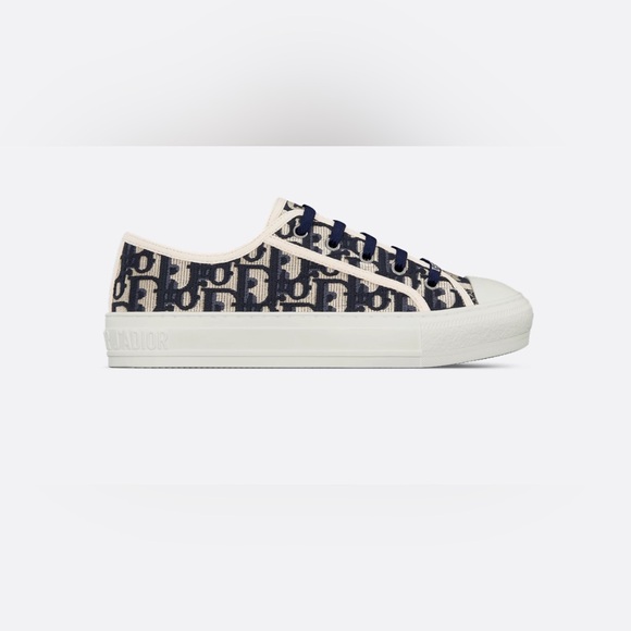 Walk'n'Dior Sneaker  -  Authentic - 
Deep Blue Dior Oblique Embroidered Cotton. - Picture 8 of 13